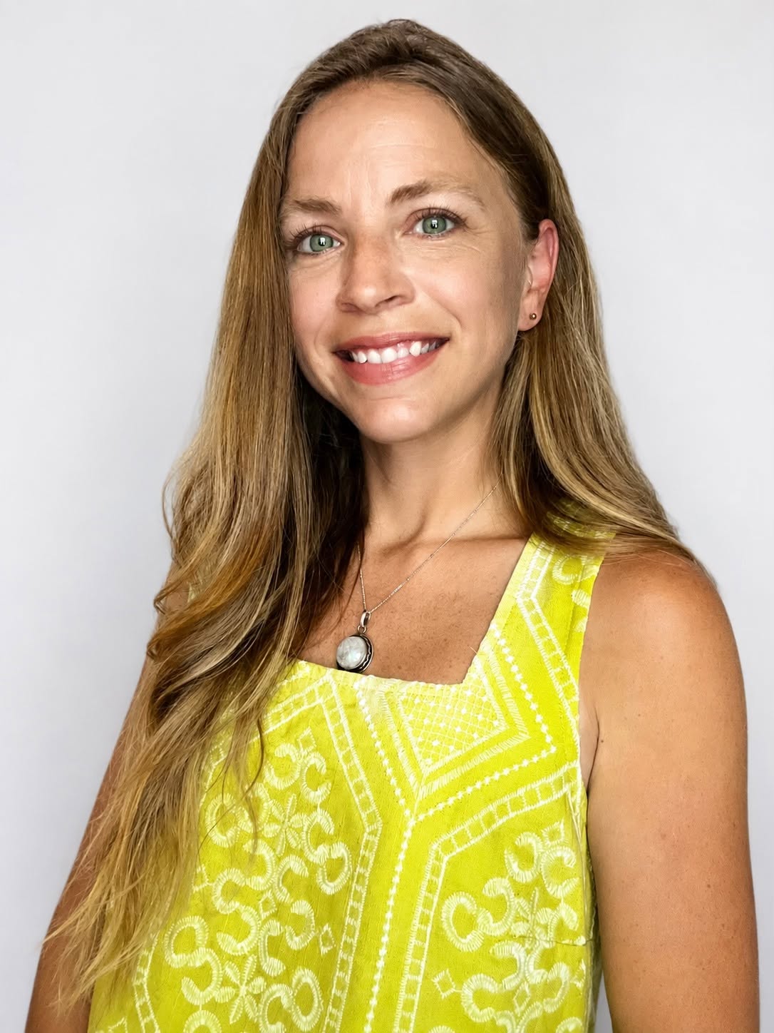 Jenny Henry - real estate agent